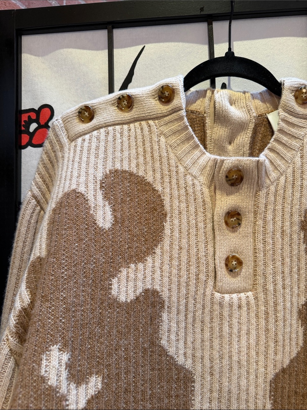 Burberry Cream and Brown Knit Two-Piece Set - Picture 4 of 6